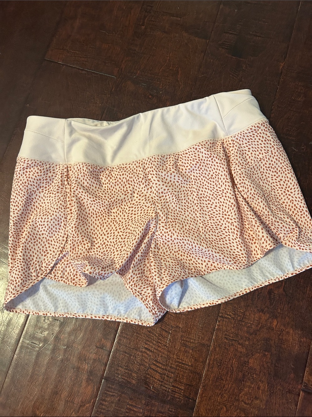 CALIA by Carrie Underwood White Waistband Pink Dot Athletic Shorts